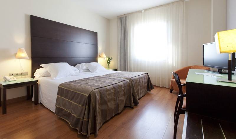 Номер Стандарт, Vertice Sevilla Aljarafe