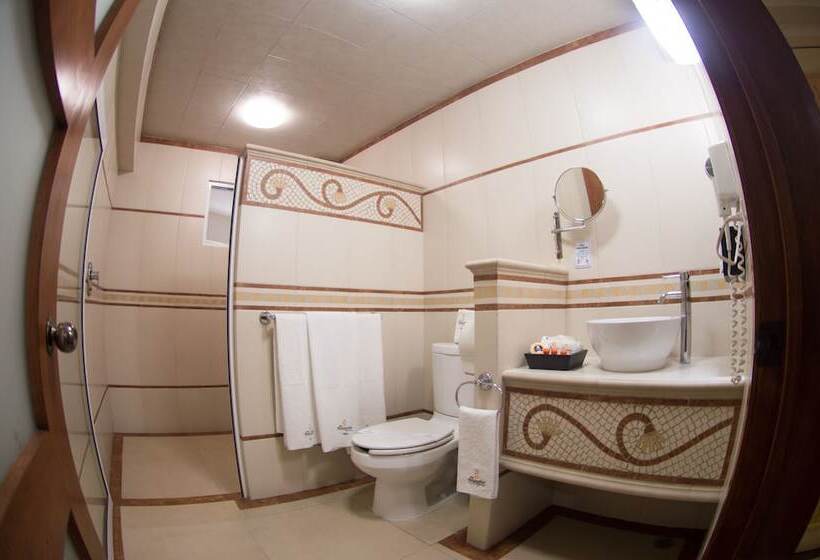 Полулюкс, Villa Las Margaritas Caxa