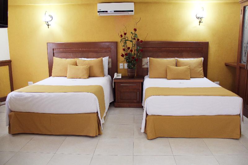 Полулюкс, Villa Las Margaritas Caxa