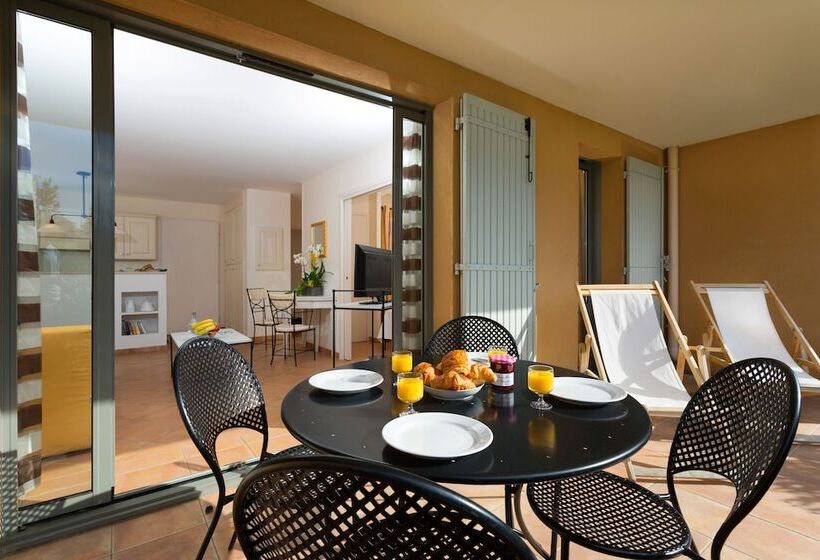 Апартаменты 2 Спальни, Madame Vacances Domaine Du Provence Country Club Service Premium