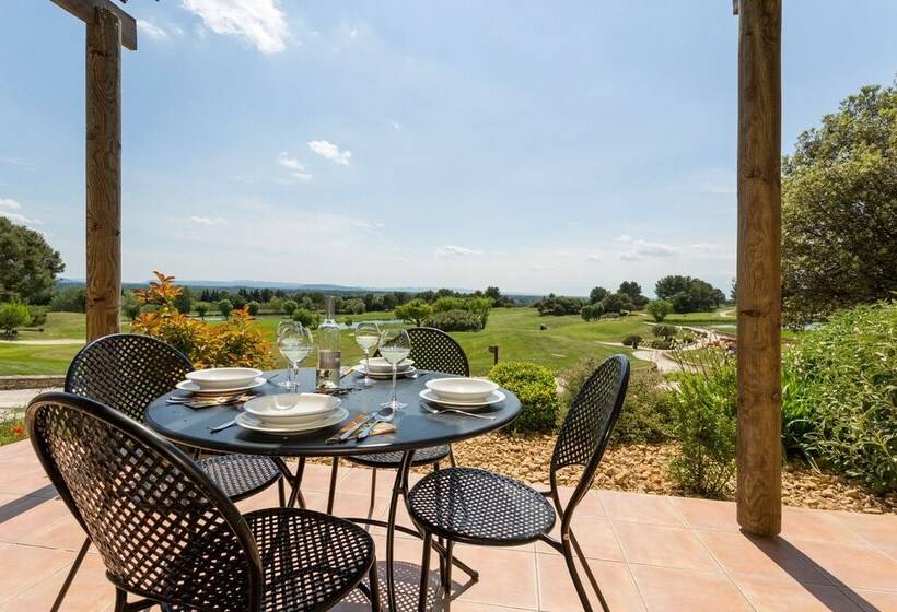 Апартаменты 1 Спальня, Madame Vacances Domaine Du Provence Country Club Service Premium