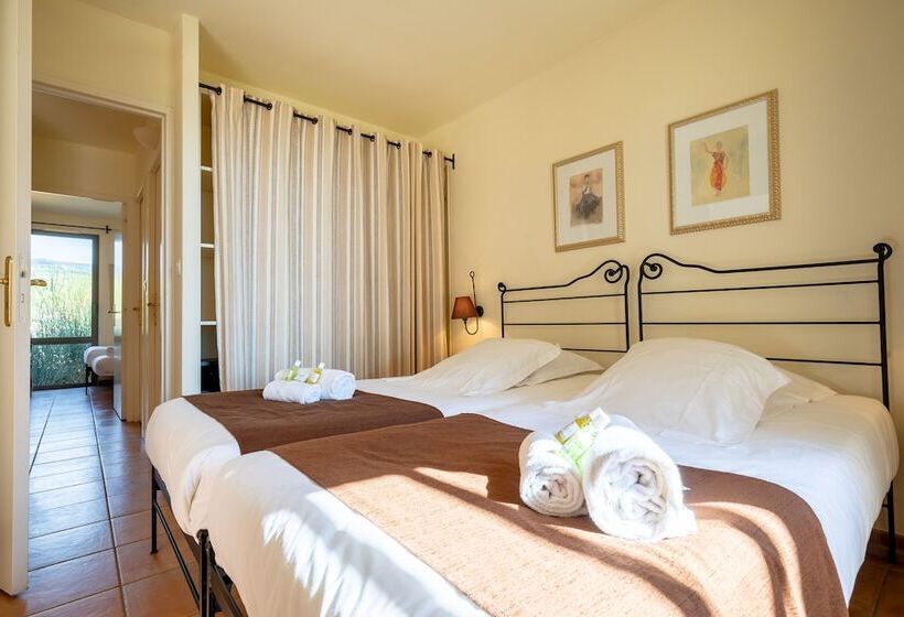 Апартаменты 1 Спальня, Madame Vacances Domaine Du Provence Country Club Service Premium