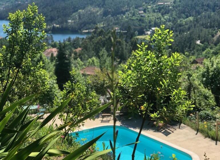 Вилла с 1 спальней и бассейном, Quinta De Gestacos