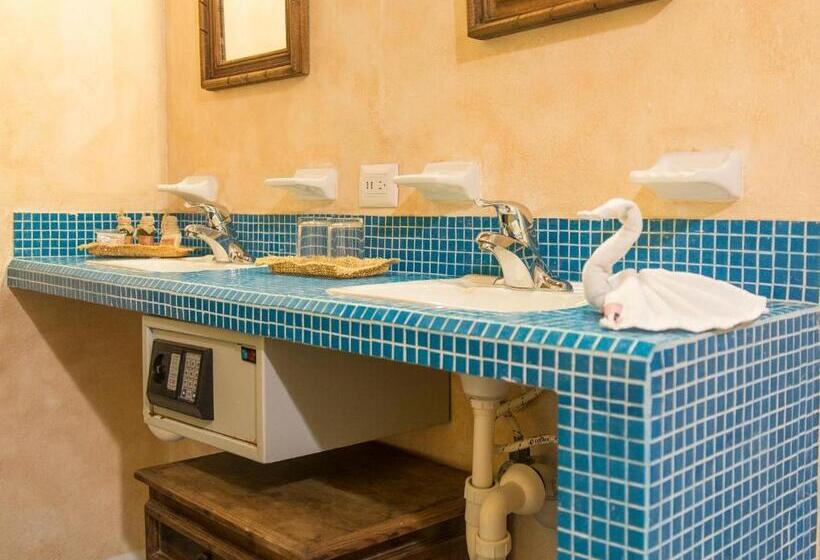اتاق استاندارد با تخت بزرگ, Barrio Latino Hotel Drop And Go By Bestoffer Stays