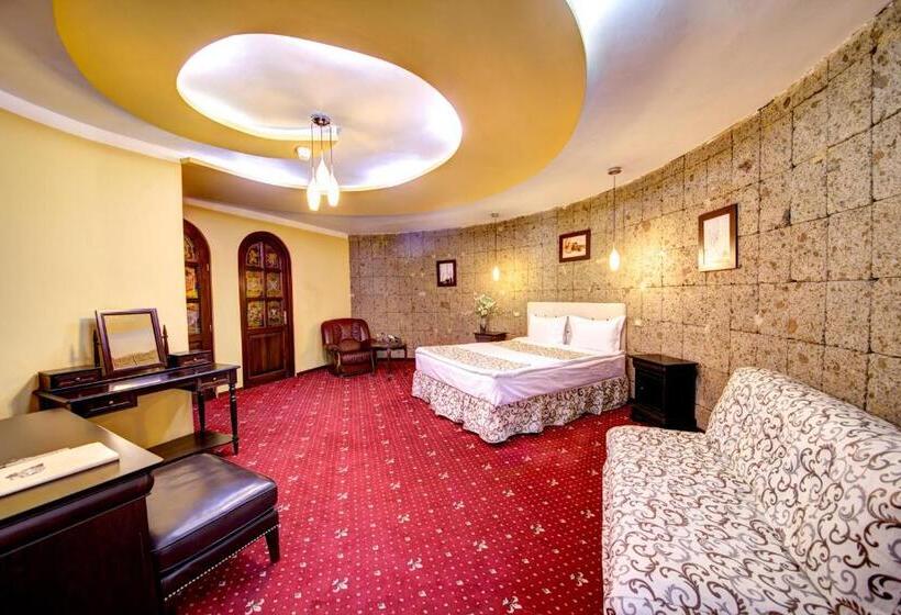 اتاق لوکس, House Of Dracula
