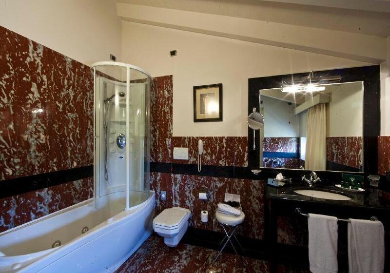 주니어 스위트, Palazzo Guiscardo Pietrasanta