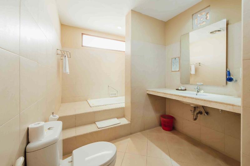 Семейный Номер, Kuta Puri Bungalows Villas And Resort