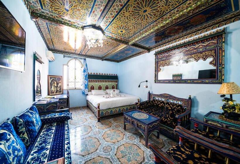 اتاق استاندارد چهار تخته, Moroccan House