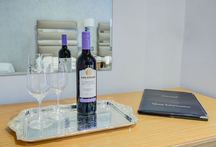 Номер Стандарт, Admiral Hotel At Park Avenue