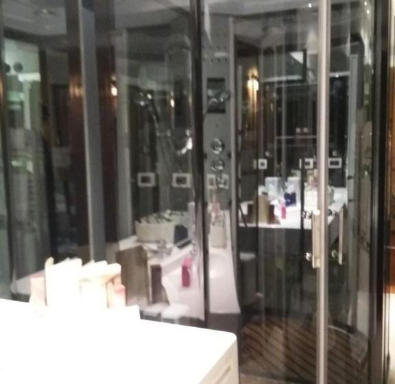 سوییت جونیور, Adua & Regina Di Saba Wellness & Beauty