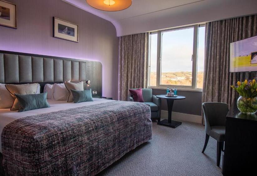سوییت جونیور, Fota Island Hotel And Spa