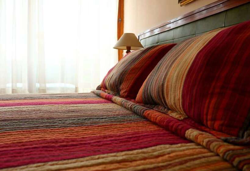 اتاق سوپریور چهار تخته, San Martin