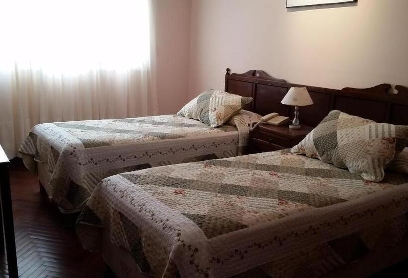 اتاق استاندارد, San Martin