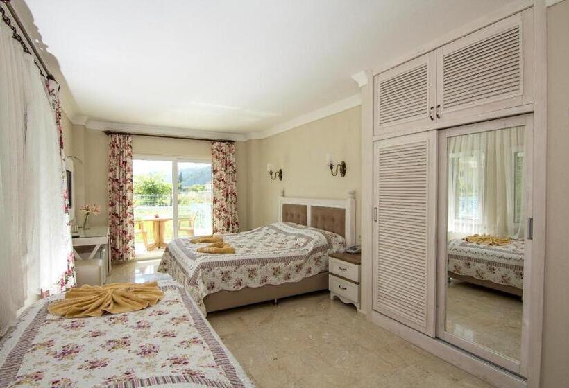 Номер Deluxe, Dalyan Basar