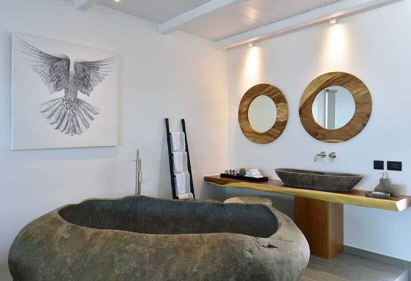 Полулюкс, Hermes Mykonos