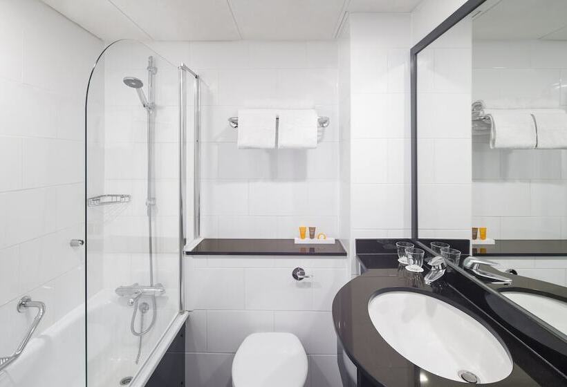 اتاق پرمیوم, Holiday Inn Peterborough West, An Ihg
