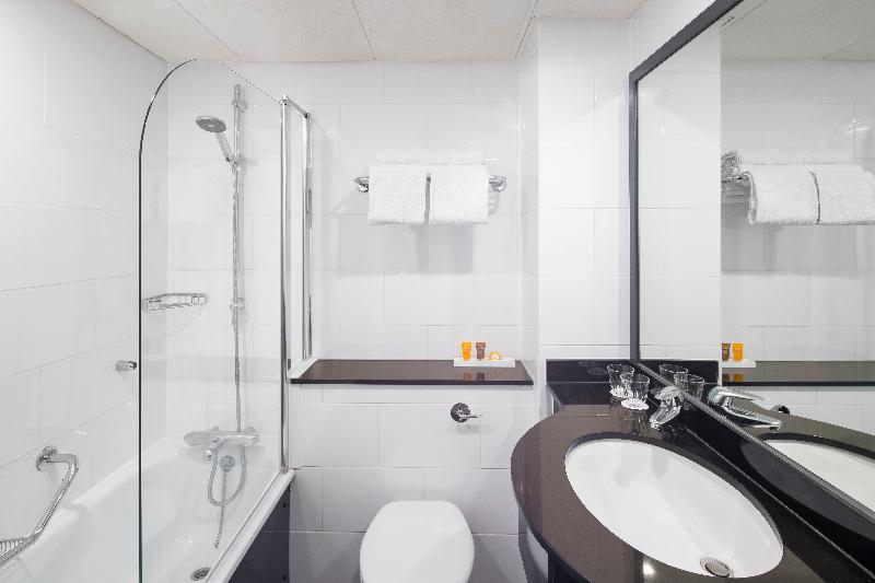 اتاق پرمیوم, Holiday Inn Peterborough West, An Ihg