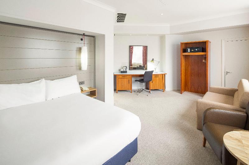 اتاق پرمیوم, Holiday Inn Peterborough West, An Ihg
