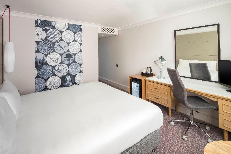 اتاق پرمیوم, Holiday Inn Peterborough West, An Ihg