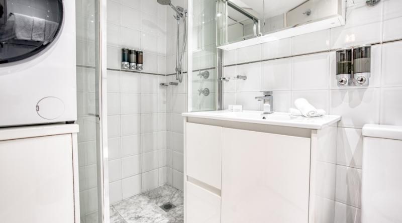 شقة غرفة واحدة, Park Regis Concierge Apartments