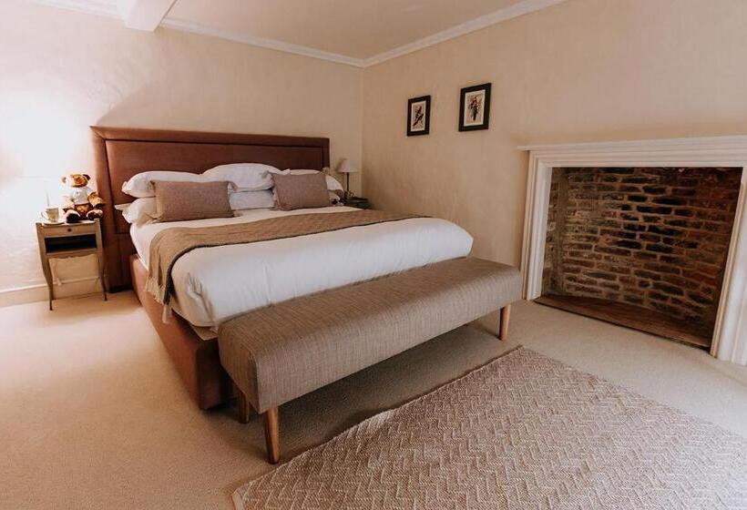 Дом 4 Спальни, Swinton Park