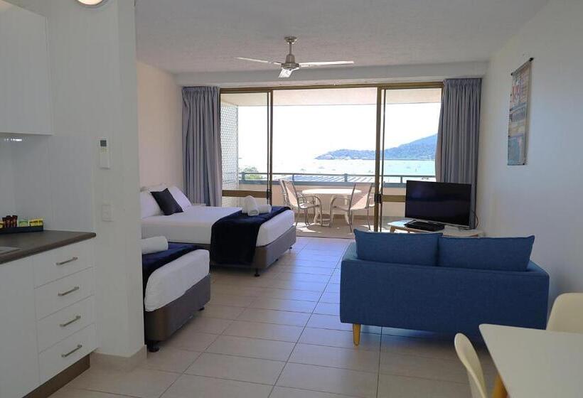 Superior Studio Sea View, Ocean Views At Whitsunday Terraces Resort
