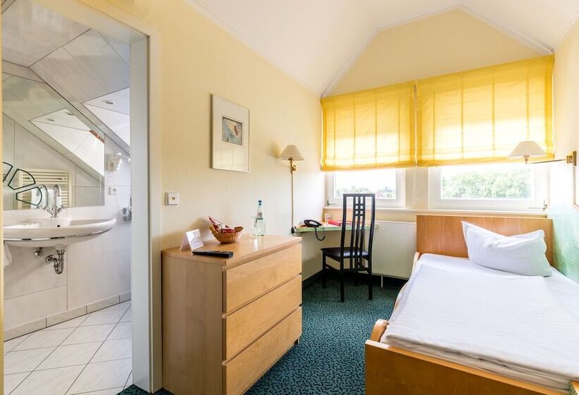 Номер Стандарт Индивидуальный, Andante Hotel Dresden