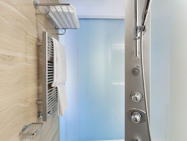 اتاق استاندارد, Doubletree By Hilton Turin Lingotto