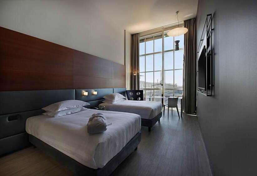 اتاق استاندارد, Doubletree By Hilton Turin Lingotto