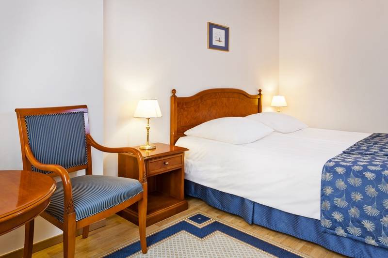 سوییت جونیور, Qubus Hotel Wrocław