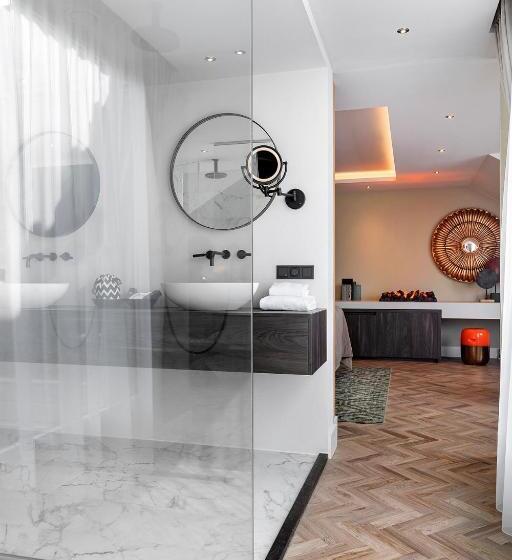 발코니가 있는 스위트, Van Der Valk Hotel Emmeloord