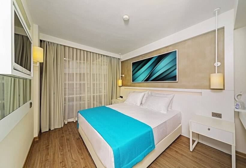 Номер Стандарт Боковой Вид на Море, Poseidon Hotel   Adult Only