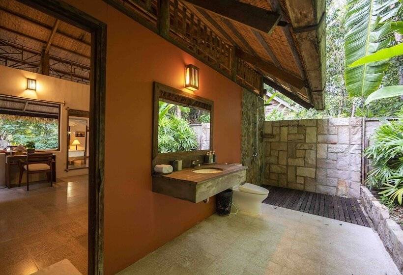 بانگلوی لوکس, Mango Bay Resort