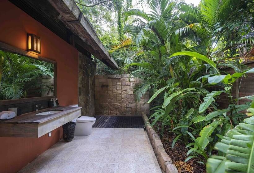 بانگلوی لوکس, Mango Bay Resort