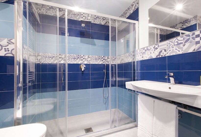 غرفة ديلوكس, O Sole Mio