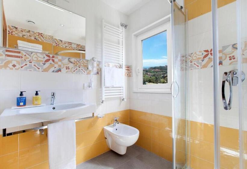 غرفة ديلوكس, O Sole Mio