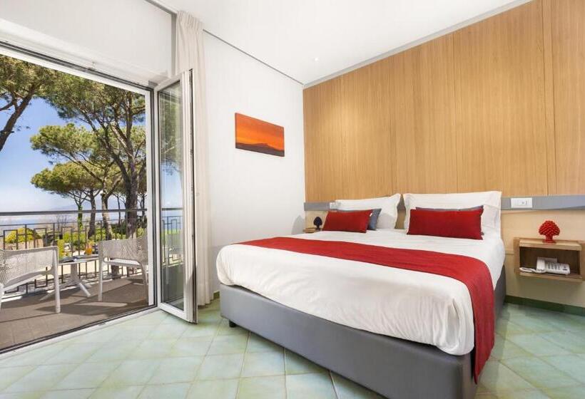 غرفة ديلوكس, O Sole Mio