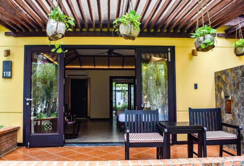 Standard bungalow with view, Pandanus Resort