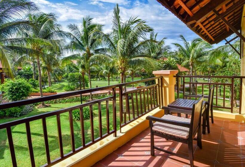 سوئیت اجرایی با بالکن, Pandanus Resort