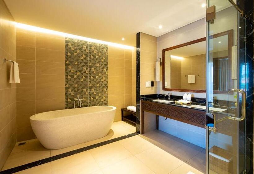 سوئیت با چشم‌انداز, Pandanus Resort