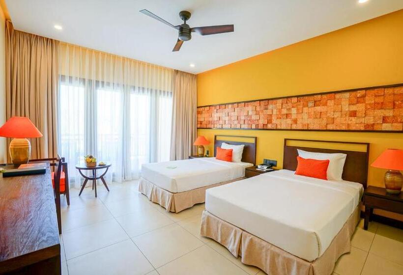 اتاق لوکس با بالکن, Pandanus Resort