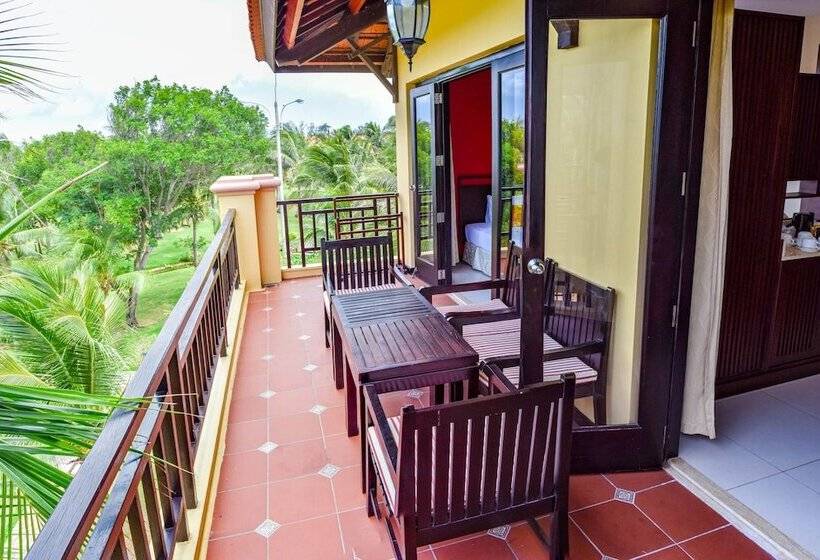 سوییت خانوادگی, Pandanus Resort