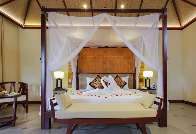 بانگلوی استاندارد با چشم‌انداز دریا, Pandanus Resort