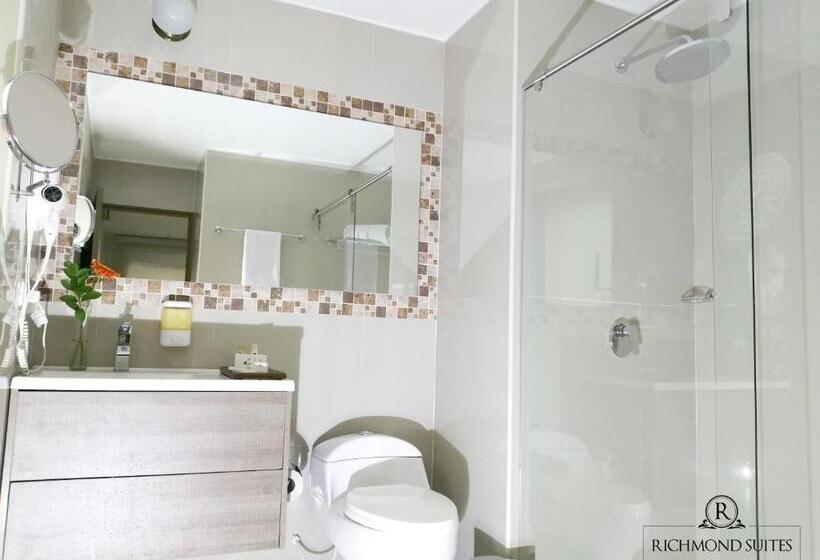Полулюкс, Richmond Suites