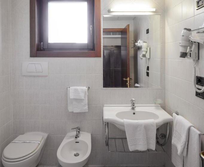 Quarto Triplo Estandar, Sovestro