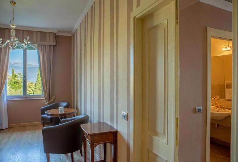 Полулюкс Вид на Озеро, Villa Del Sogno
