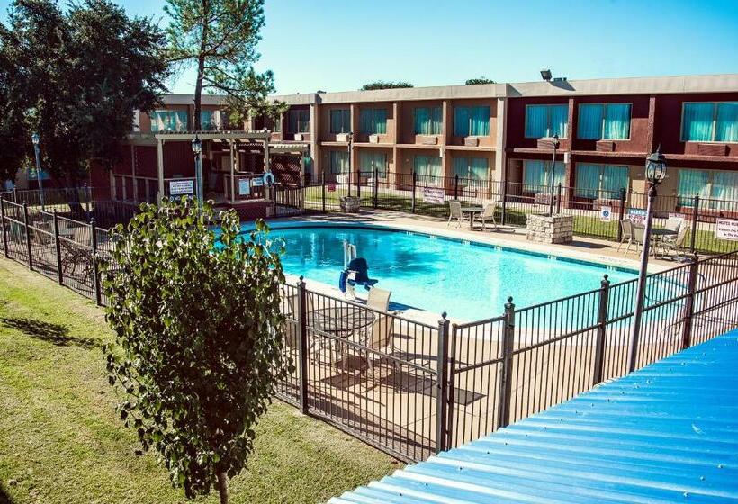 Стандартный Номер Кровать Кинг, Express Inn & Suites