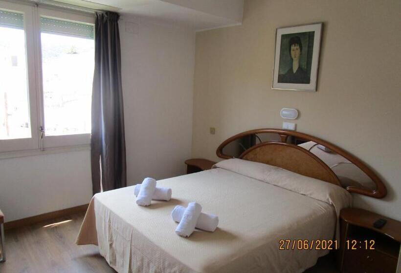 Номер Стандарт, Apartaments Gesòria Porta Ferrada