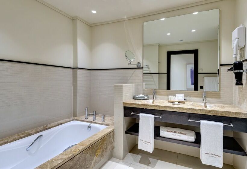 Номер Deluxe Вид на Море Боковой, Royal Hideaway Sancti Petri