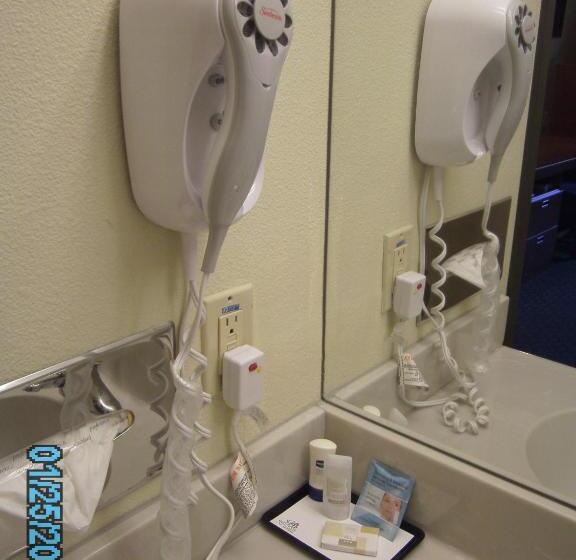 غرفة قياسية, Stay Beyond Inn & Suites